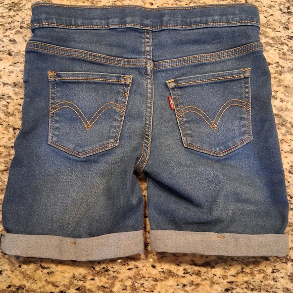 Levi's Blue Girlfriend Midi Denim Shorts Size 10 - Picture 2 of 4